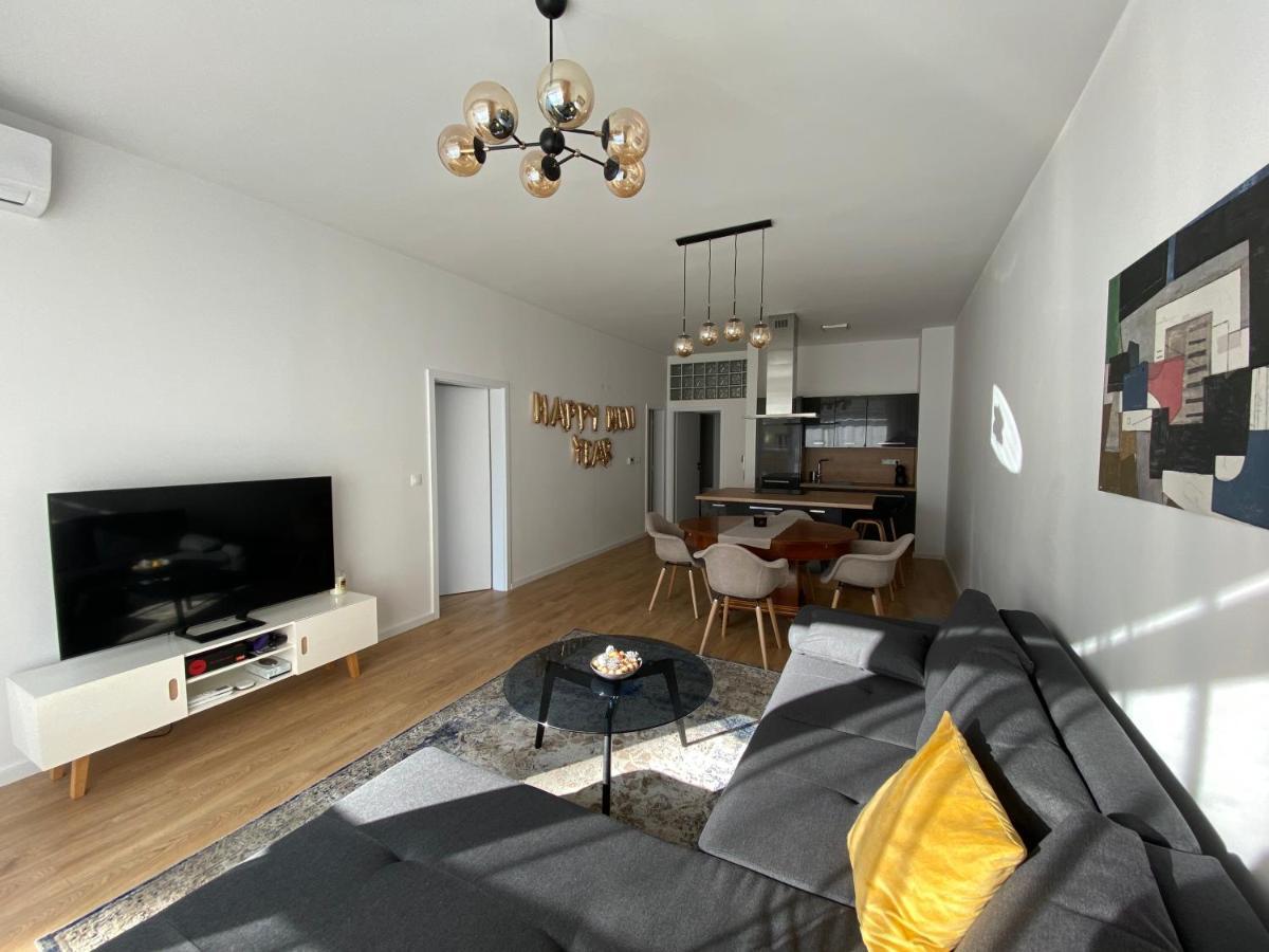 Sundeck City Centre Apartment Bratislava Ngoại thất bức ảnh